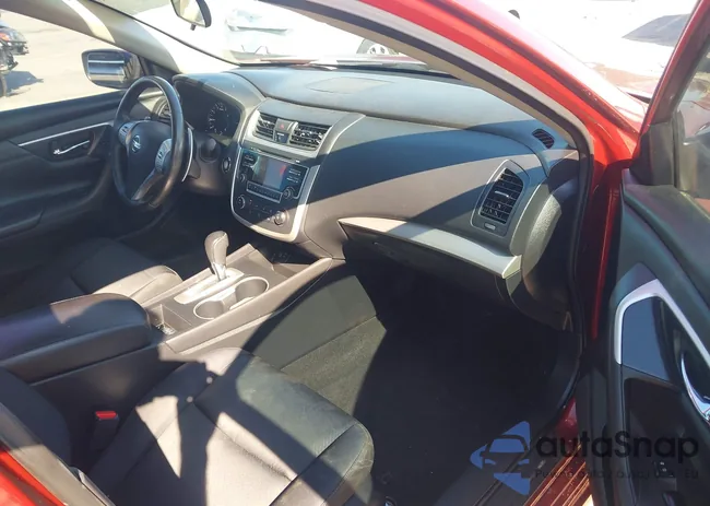 1N4AL3AP1GN330225: 42118886