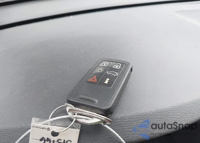 YV140MFC9F1313166: 42119096