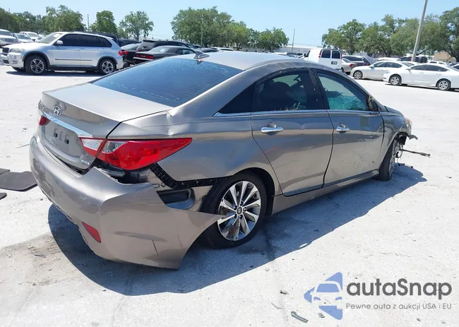 5NPEC4AC8EH886429: 42118232