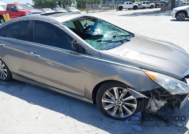 5NPEC4AC8EH886429: 42118232