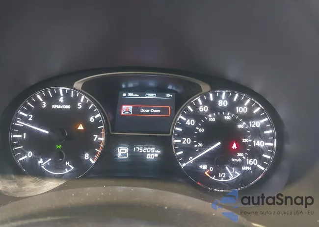 5N1AR2MM7EC687692: 42118491