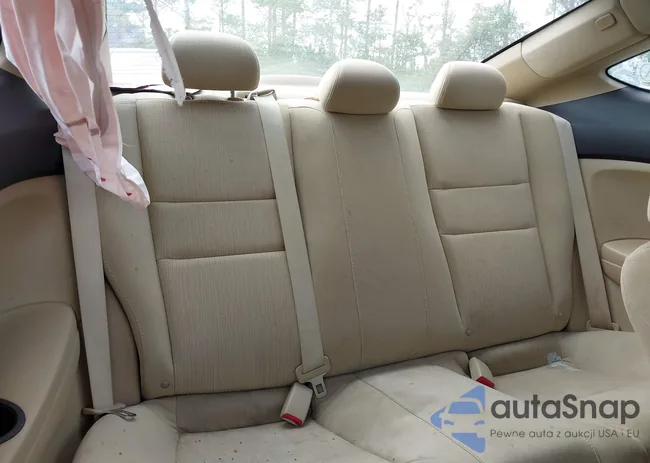 1HGCS1B30CA017997: 42118564