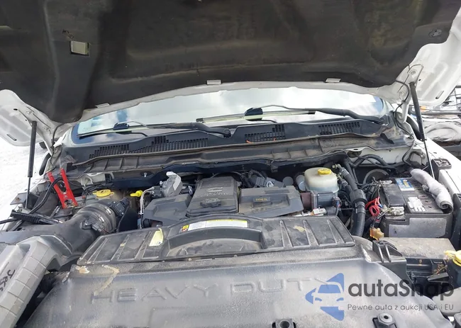 3C6UD5GL1CG121386: 42119700