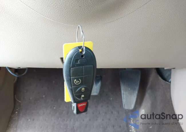 3C6UD5GL1CG121386: 42119700