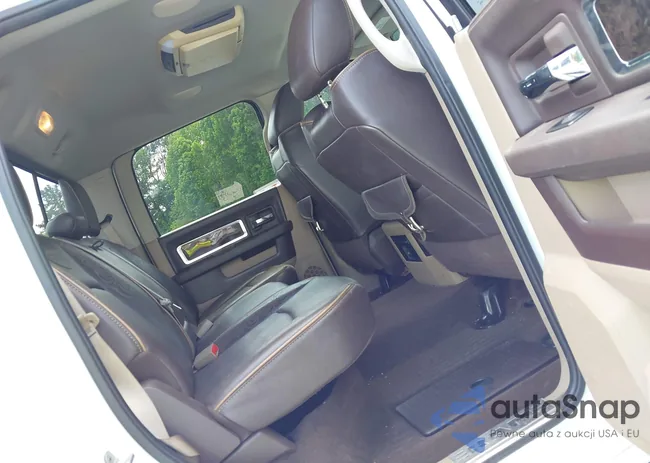 3C6UD5GL1CG121386: 42119700