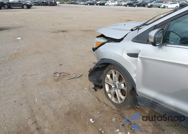 1FMCU9J94EUE44965: 42119725