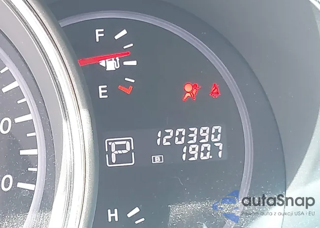 JN8AZ1MU8CW107963: 42119744