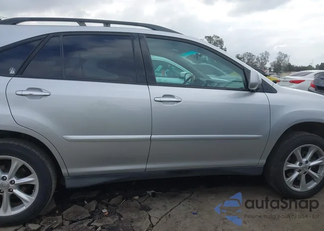 2T2GK31U99C079341: 42119848