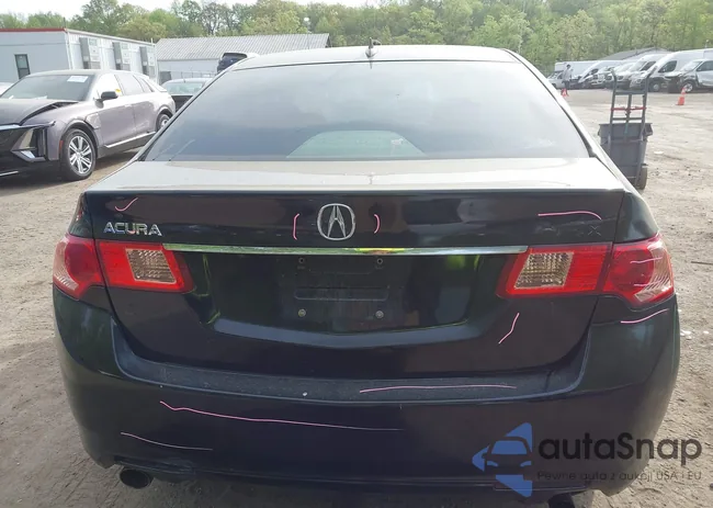 JH4CU2F65BC013707: 42120111