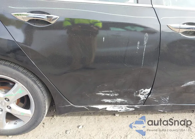 JH4CU2F65BC013707: 42120111