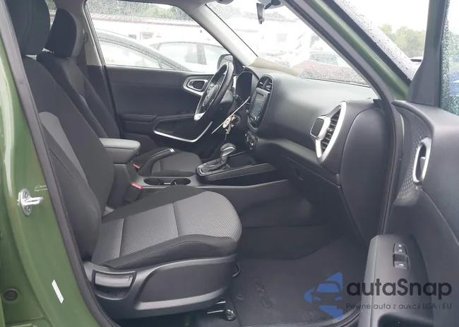 KNDJ23AU7L7045840: 42120142