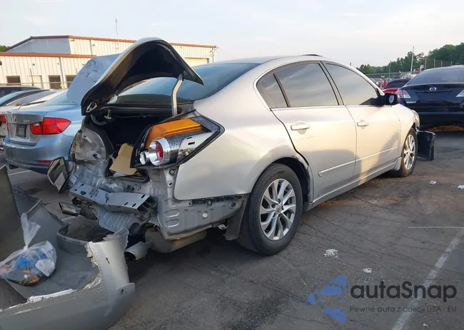 1N4AL2AP7BC181737: 42119216