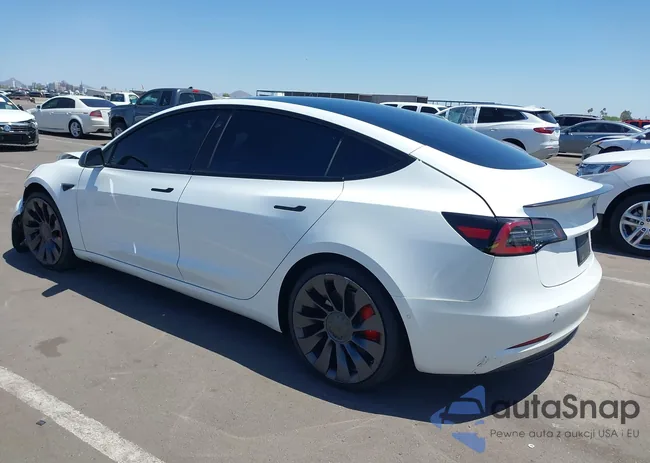 5YJ3E1EC2MF001553: 42119303