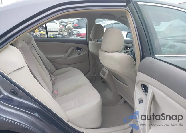 4T1BF3EK0AU568192: 42119335