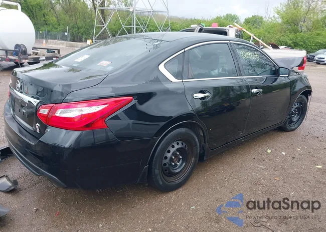 1N4AL3AP6GC202820: 42119353