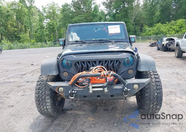 1C4BJWDG9FL523458: 42119459