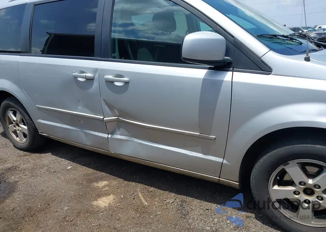 2C4RDGCG4CR241907: 42119526