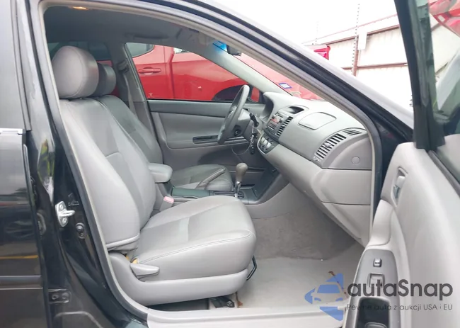 4T1BF32K05U090611: 42120729