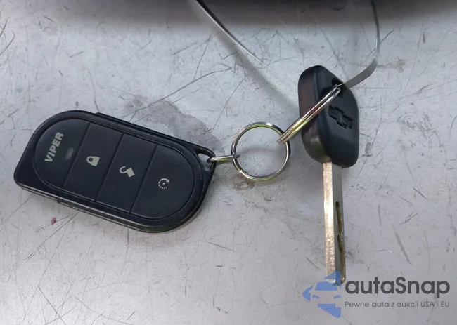 1GCHSAEA5H1207848: 42120739