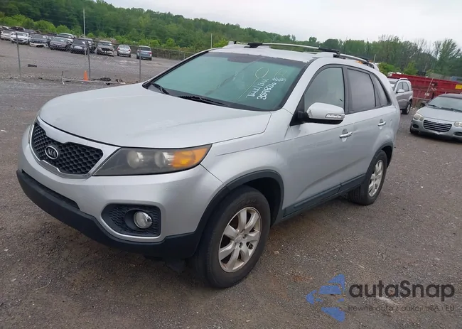 5XYKT3A66DG359826: 42120815