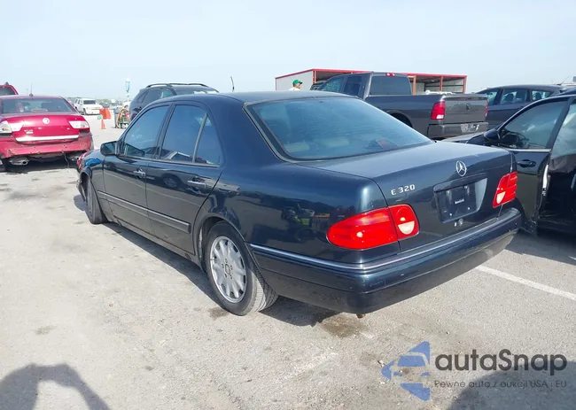 WDBJF55F7VJ027080: 42120838