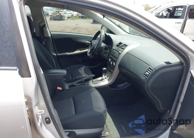 2T1BU4EE3AC524100: 42120894