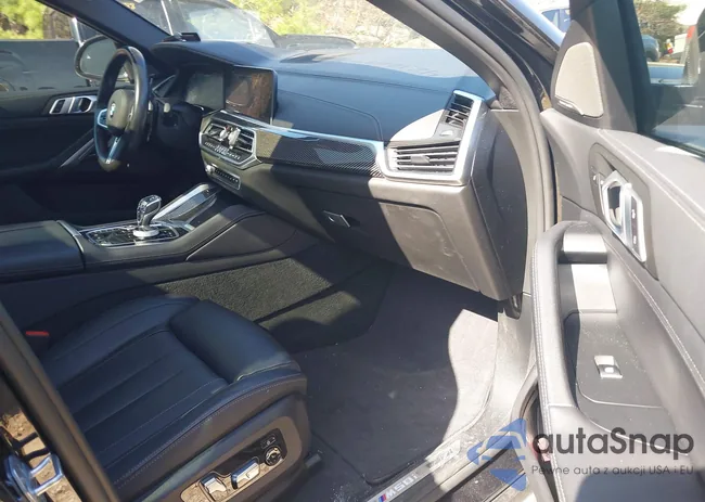 5UXCY8C08M9E32340: 42120979