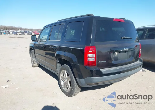 1C4NJRBB3CD637421: 42121098