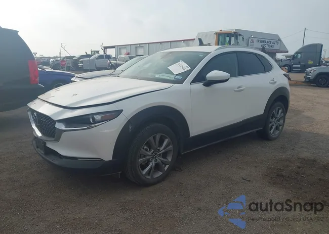 3MVDMBCM4PM507456: 42121156