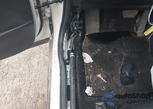 3MVDMBCM4PM507456: 42121156