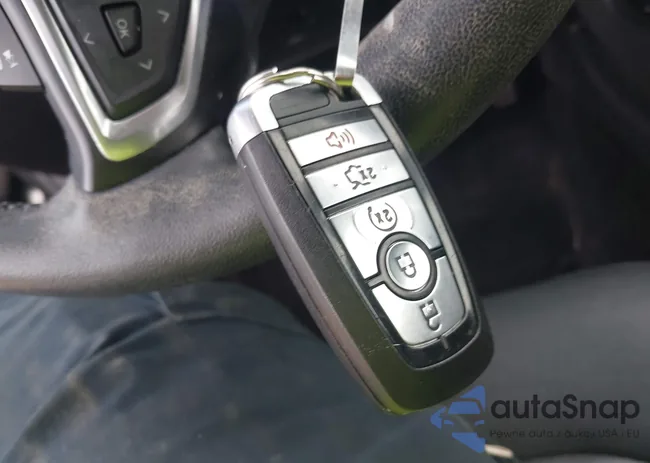 3FA6P0HD0HR243581: 42120171