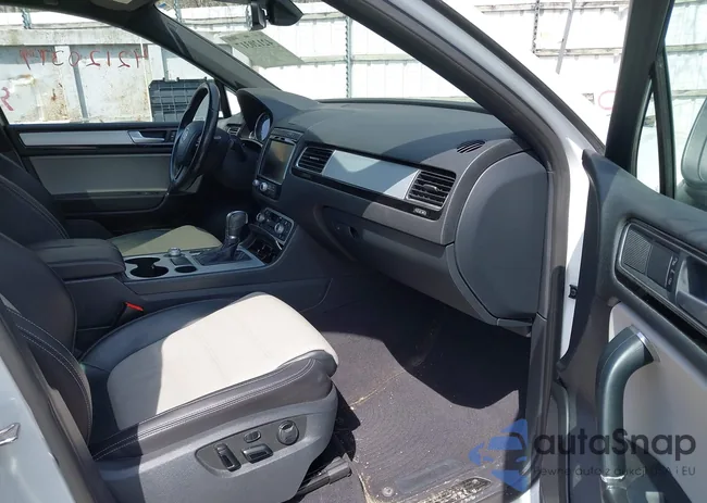 WVGRF7BP8HD005505: 42120317