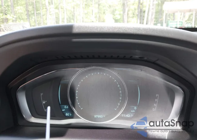 YV4902DZ4E2555246: 42120389