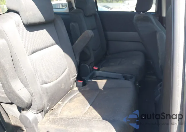 JM1CR293890352218: 42121590