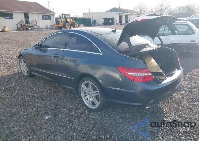 WDDKJ7CB9AF032400: 42121696