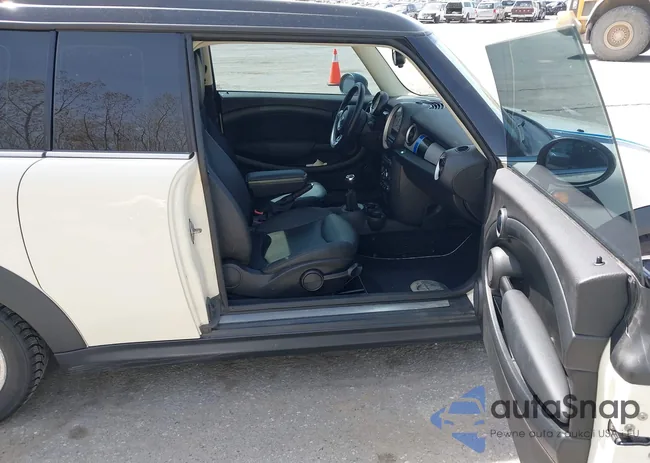 WMWZF3C51CT268232: 42121720