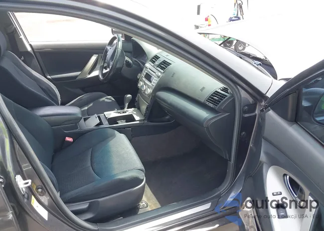 4T1BF3EK9BU232140: 42121778