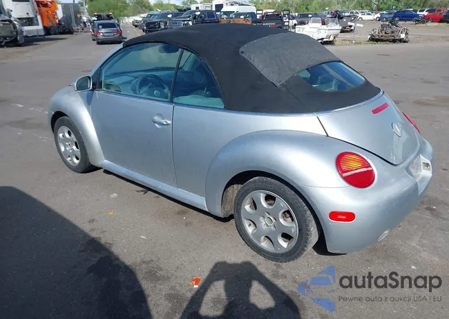 3VWCK21Y83M333939: 42121822