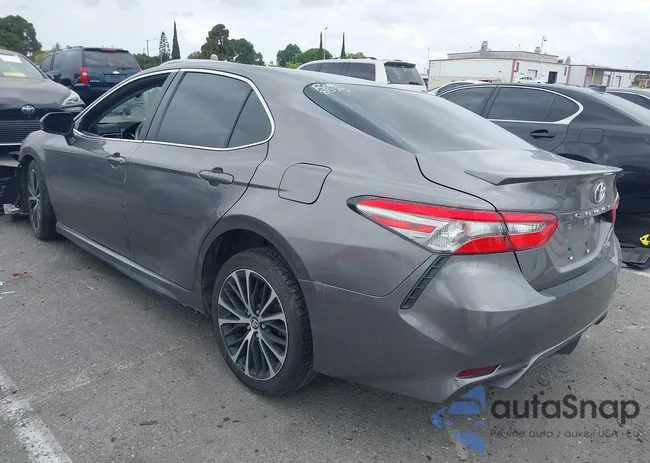 4T1B11HK0JU051313: 42121854