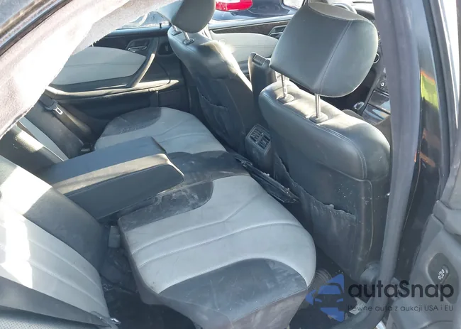 WDBJF74J11B270115: 42121868