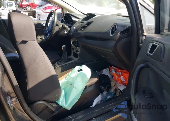 3FADP4EE1FM195949: 42122089