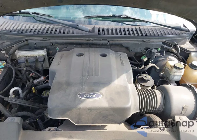 1FMRU15W53LB33592: 42122136