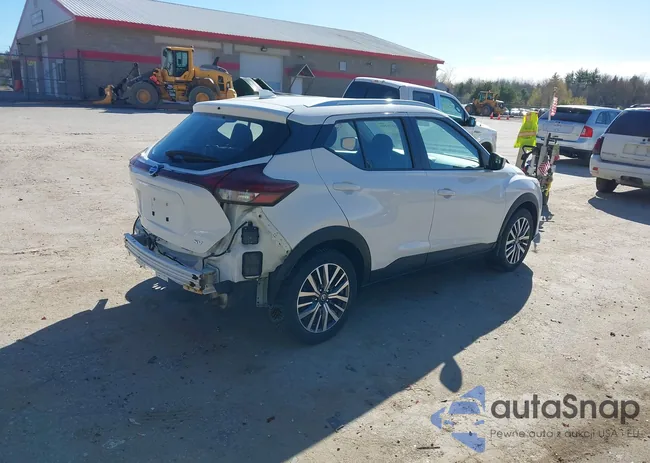 3N1CP5CV9ML485943: 42121266