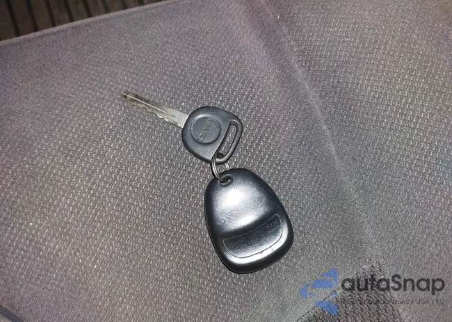 2GTEK19T331236430: 42121289