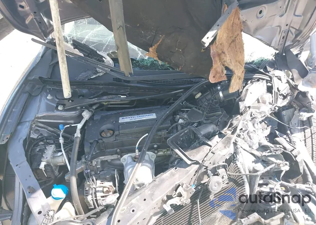 1HGCR2F85EA221849: 42121376