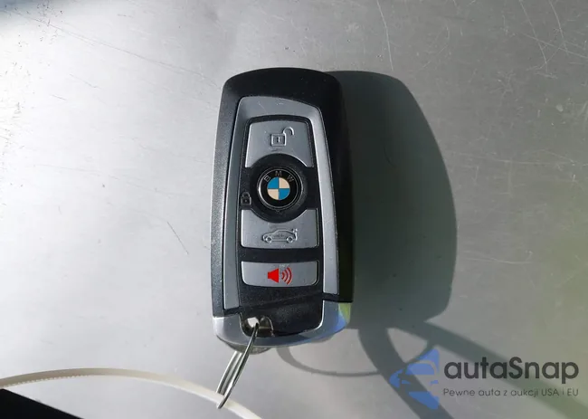 WBAYE8C52FD785162: 42121389