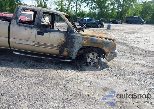 1GCEK19B65E260861: 42122540