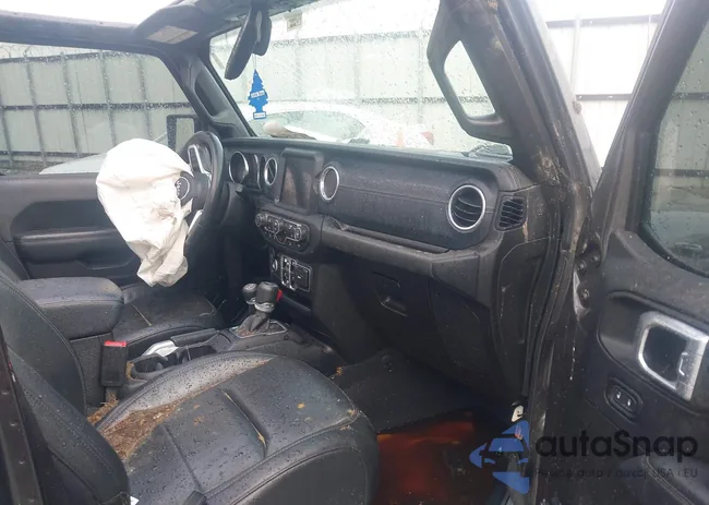 1C4HJXEG8KW627530: 42122544