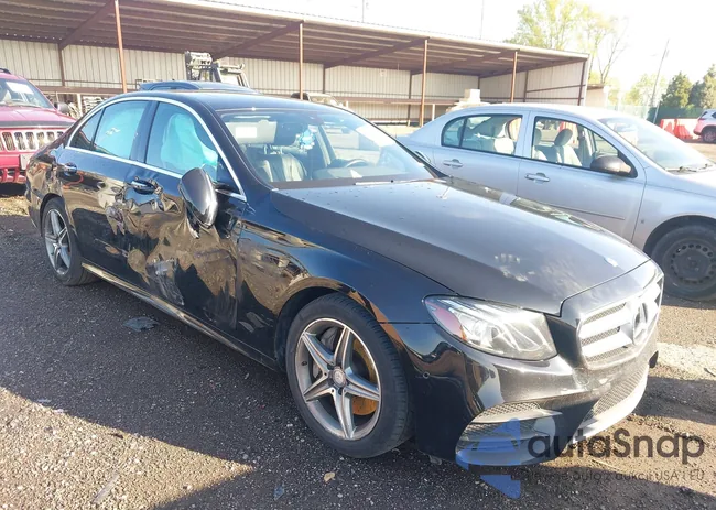 WDDZF4KB4HA062332: 42122580