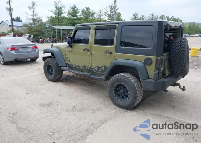 1C4BJWDG1DL702137: 42122927